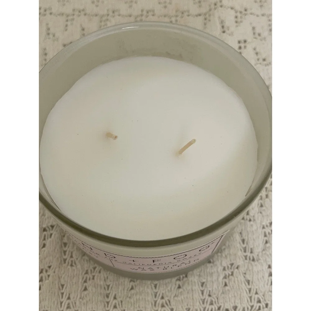 Sand + Fog Library Scented Candle 12oz Natural Wax Blend Wood Lid 2-Wick Frosted